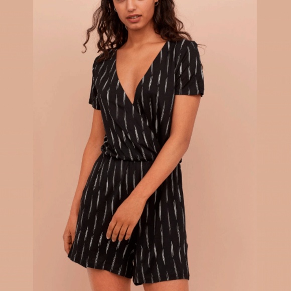 H&M Pants - Wrap-Front Short Sleeve Romper H&M Pants - Wrap-Front Short Sleeve Romper